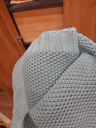 17654689938356045522033387579918